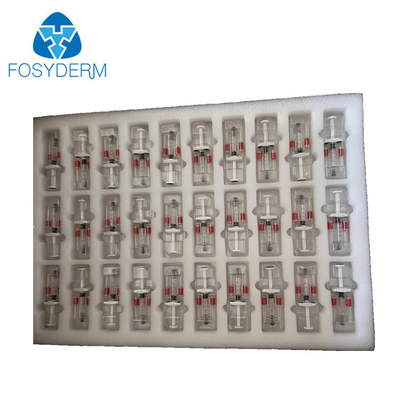 Beauty Medical utilizando tratamiento facial de relleno dérmico de Profhilo HA